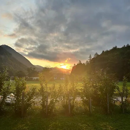 Vakantiehuis Gruenhaus - Dein In *